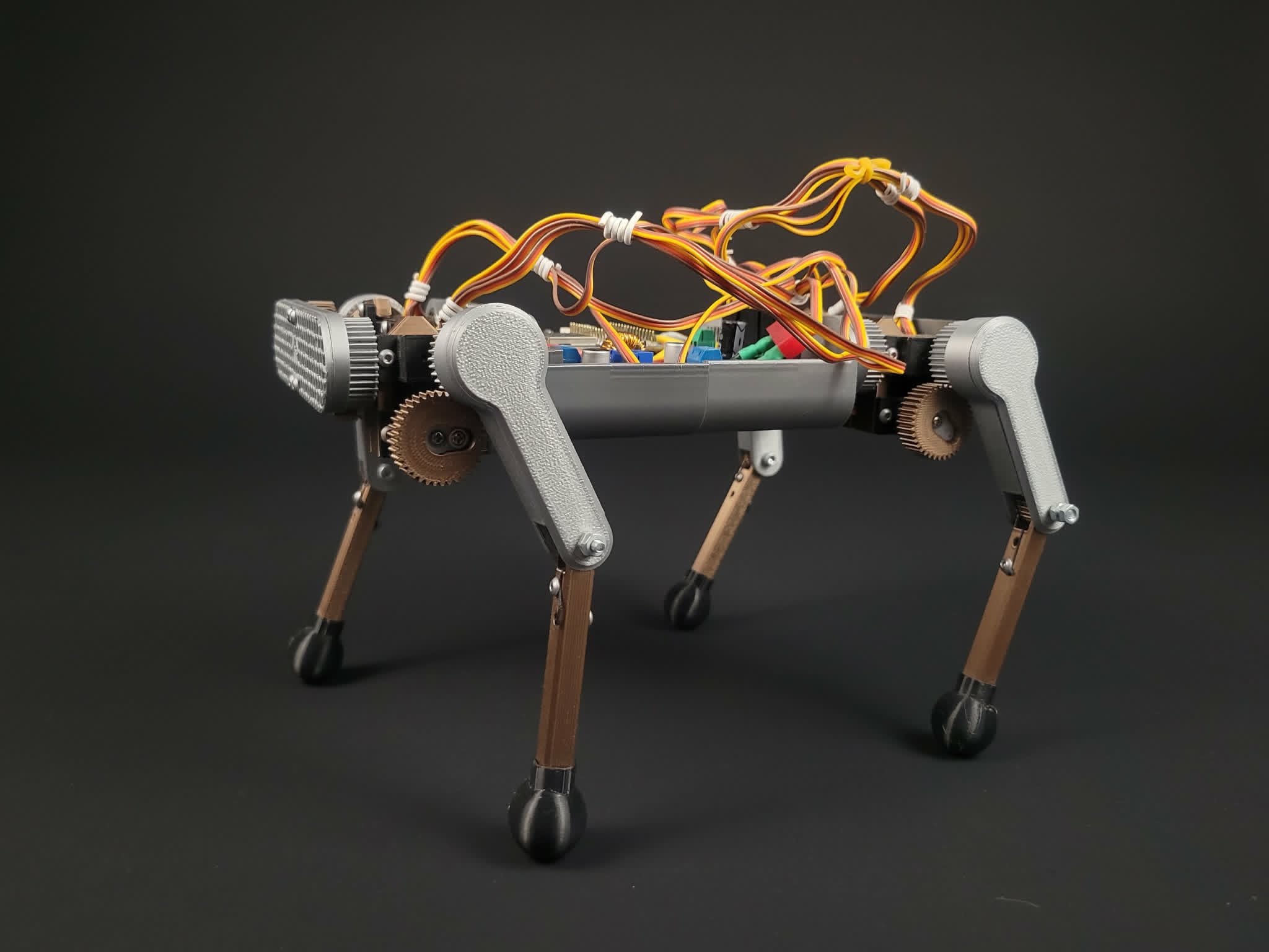 Aura quadruped robot